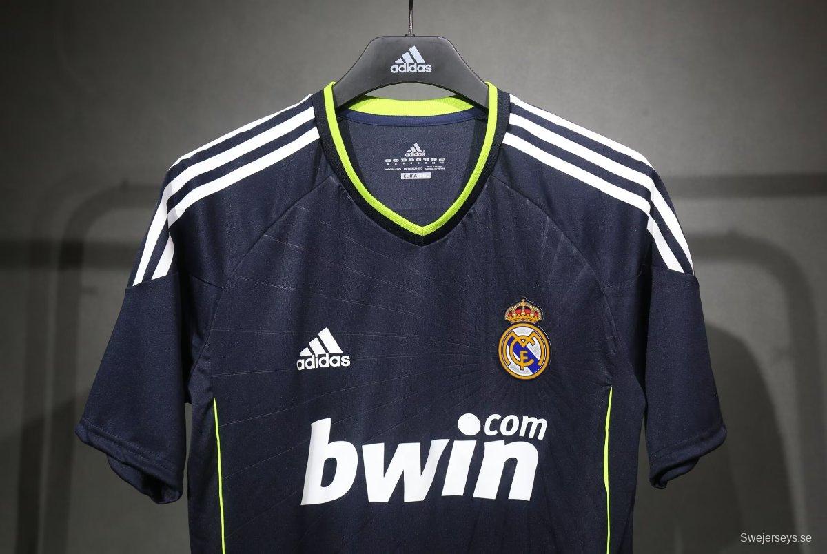 Player Version Retro 09/10 Real Madrid Away Jersey